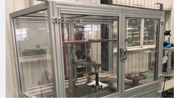 國標4040重型鋁型材-澳宏鋁業(yè)12年生產(chǎn)經(jīng)驗